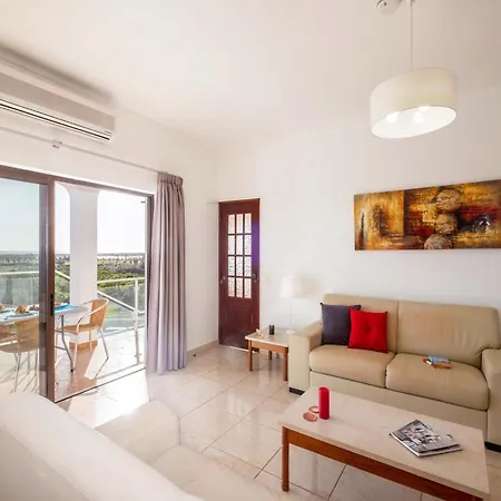 Vila Villa Near Albufeira With Private Pool Albufeira