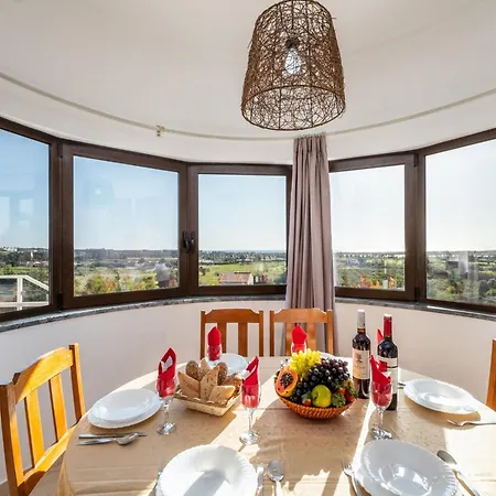 Willa Villa Near Albufeira With Private Pool